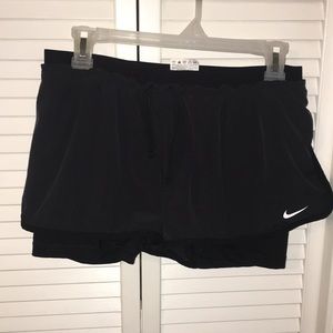 Black nike shorts